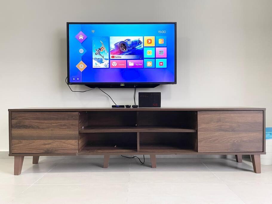 Appartamento Quartz Near To Jonker Walk With Infinity Pool Cozy 3B2B Malacca Esterno foto
