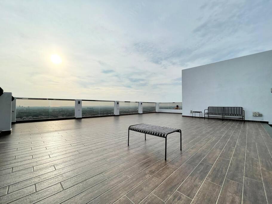 Appartamento Quartz Near To Jonker Walk With Infinity Pool Cozy 3B2B Malacca Esterno foto